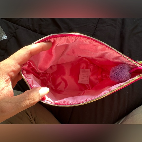 Tarte Makeup Bag - Picture 5 of 6